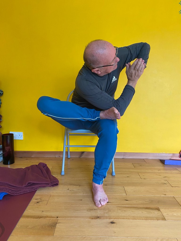 Yoga student in welwyn garden city, practicing mindfulness asanas with smitha